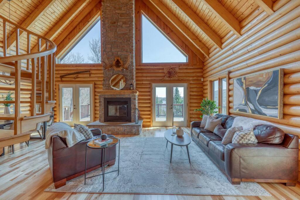 Le Courchevel Luxe Chalet - Private Pool - Jacuzzi - Ski Saint Adolphe D'Howard Exterior foto